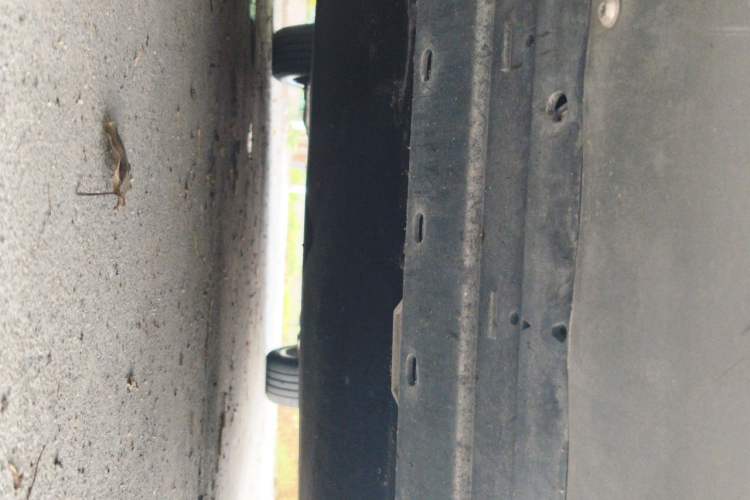 Used Volvo S60 2015 S60L 2.0T Zhiyuan Edition Chassis Front