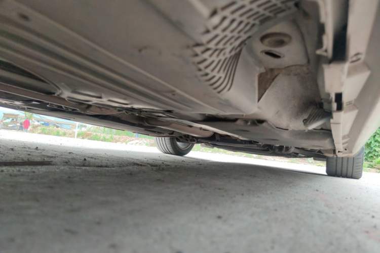 Used Volvo S60 2015 S60L 2.0T Zhiyuan Edition Chassis Rear Right