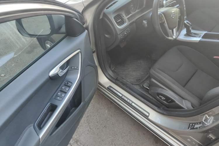 Used Volvo S60 2015 S60L 2.0T Smart Drive Edition Driver Seat