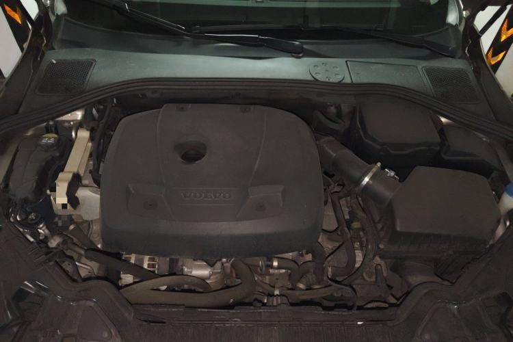 Used Volvo S60 2015 S60L T5 Intelligent Drive Edition Engine Bay