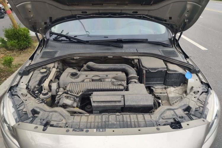 Used Volvo S60 2015 S60L T5 Intelligent Drive Edition Engine Bay