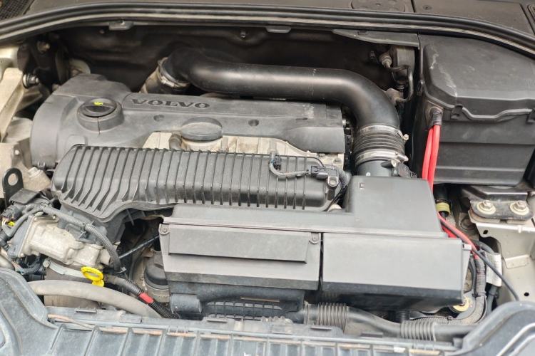 Used Volvo S60 2015 S60L T5 Intelligent Drive Edition Engine Bay