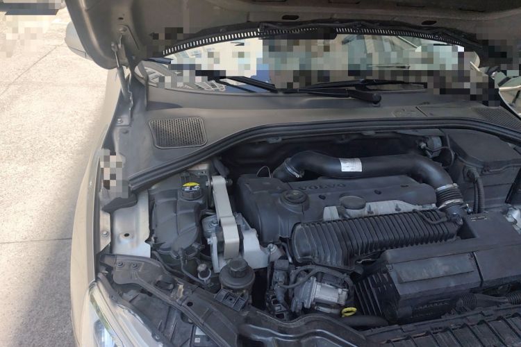Used Volvo S60 2015 S60L T5 Intelligent Drive Edition Engine Bay Right