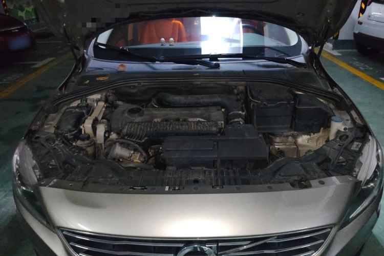 Used Volvo S60 2015 S60L T5 Intelligent Drive Edition Engine Bay