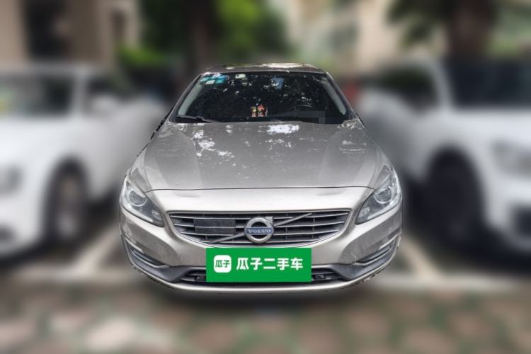 Used Volvo S60 2015 S60L 2.0T Zhiyuan Edition Front