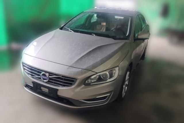 Used Volvo S60 2015 S60L 2.0T Zhiyuan Edition