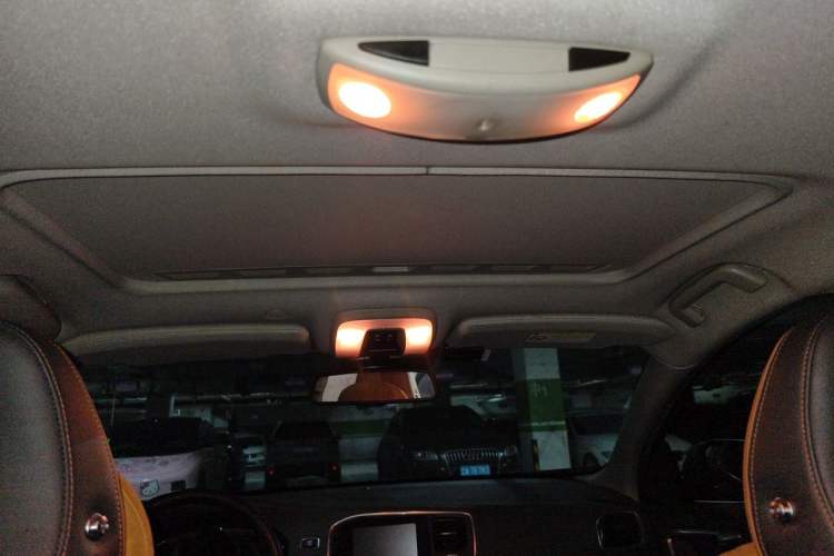 Used Volvo S60 2015 S60L 2.0T Zhiyuan Edition Headliner
