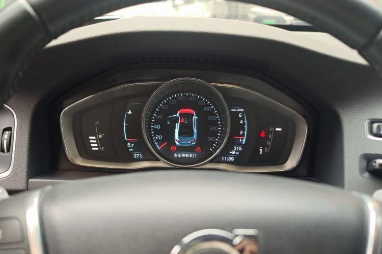 Used Volvo S60 2015 S60L T5 Intelligent Drive Edition Instrument Cluster