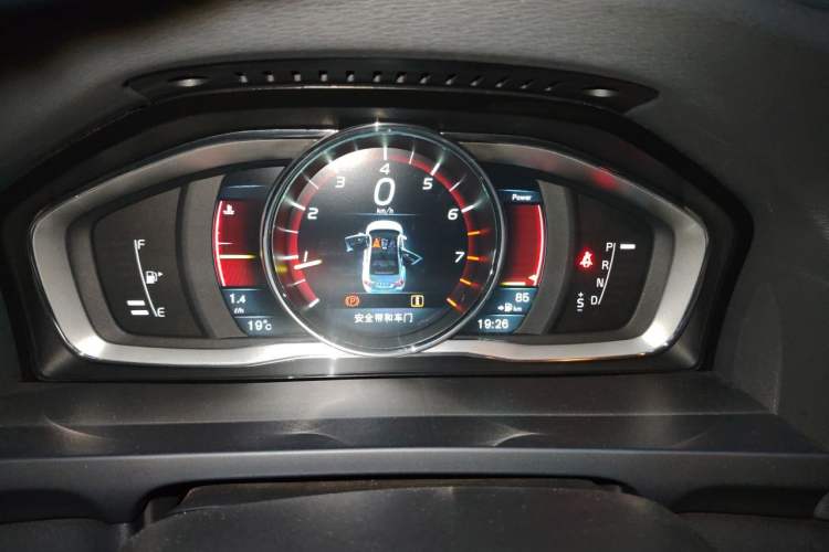 Used Volvo S60 2015 S60L T5 Intelligent Drive Edition Instrument Cluster
