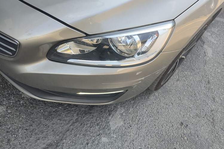 Used Volvo S60 2015 S60L 2.0T Smart Drive Edition Left Front Headlight