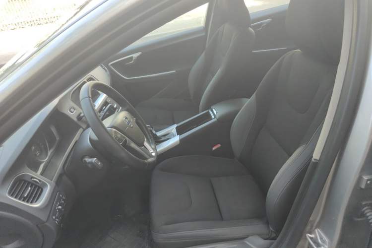 Used Volvo S60 2015 S60L 2.0T Smart Drive Edition Left Front Seat