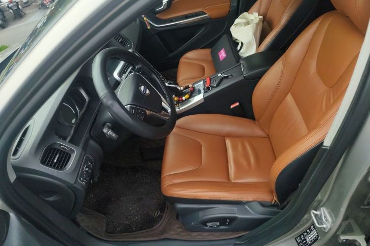 Used Volvo S60 2015 S60L T5 Intelligent Drive Edition Left Front Seat