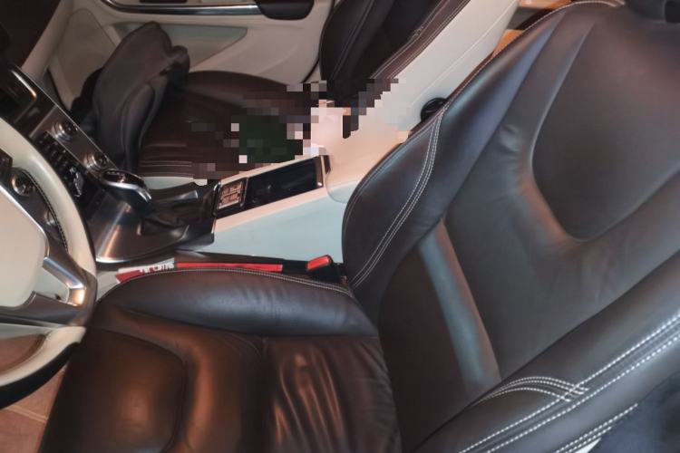 Used Volvo S60 2015 S60L 2.0T Zhiyuan Edition Left Front Seat