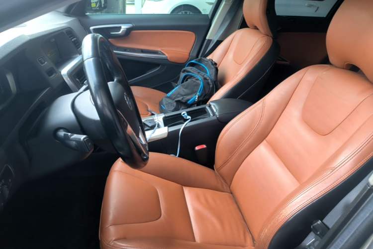 Used Volvo S60 2015 S60L T5 Intelligent Drive Edition Left Front Seat