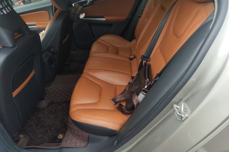 Used Volvo S60 2015 S60L T5 Intelligent Drive Edition Left Rear Seat