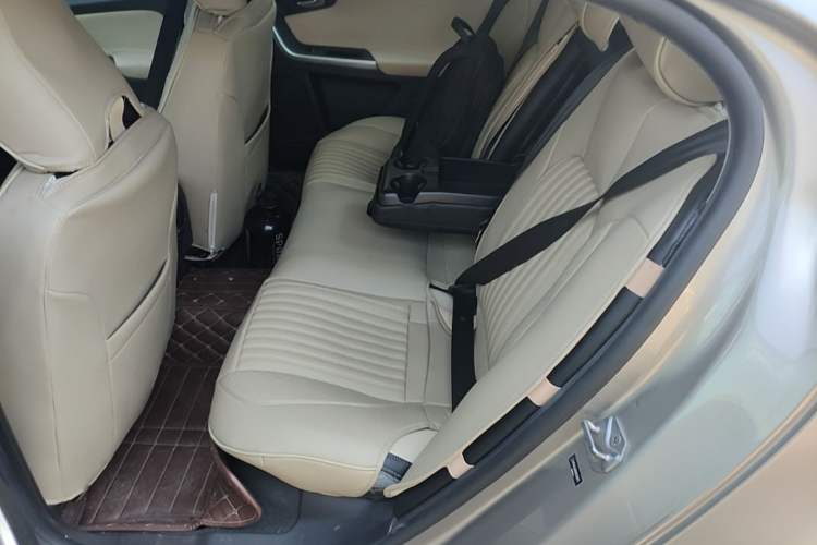Used Volvo S60 2015 S60L 2.0T Smart Drive Edition Left Rear Seat