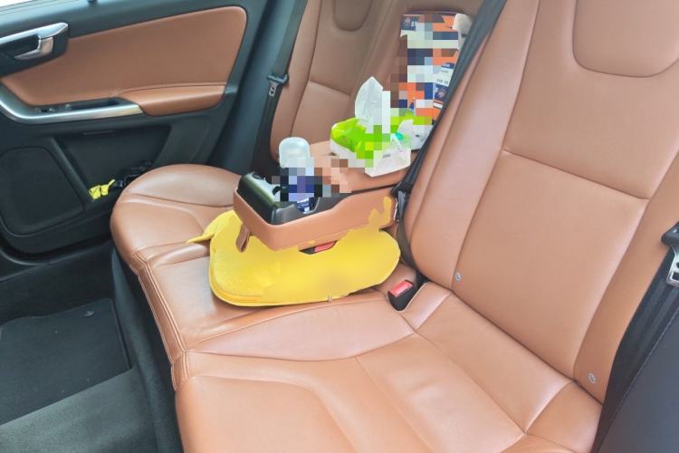 Used Volvo S60 2015 S60L T5 Intelligent Drive Edition Left Rear Seat