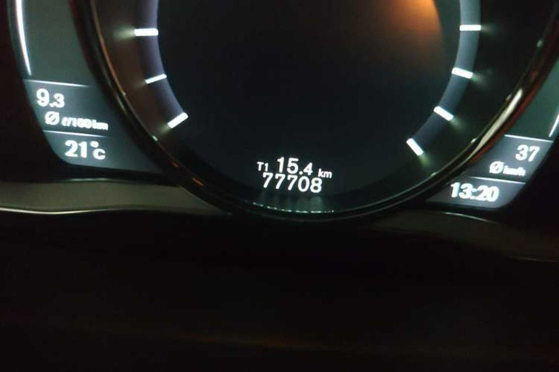 Used Volvo S60 2015 S60L T5 Intelligent Drive Edition Odometer Close Up