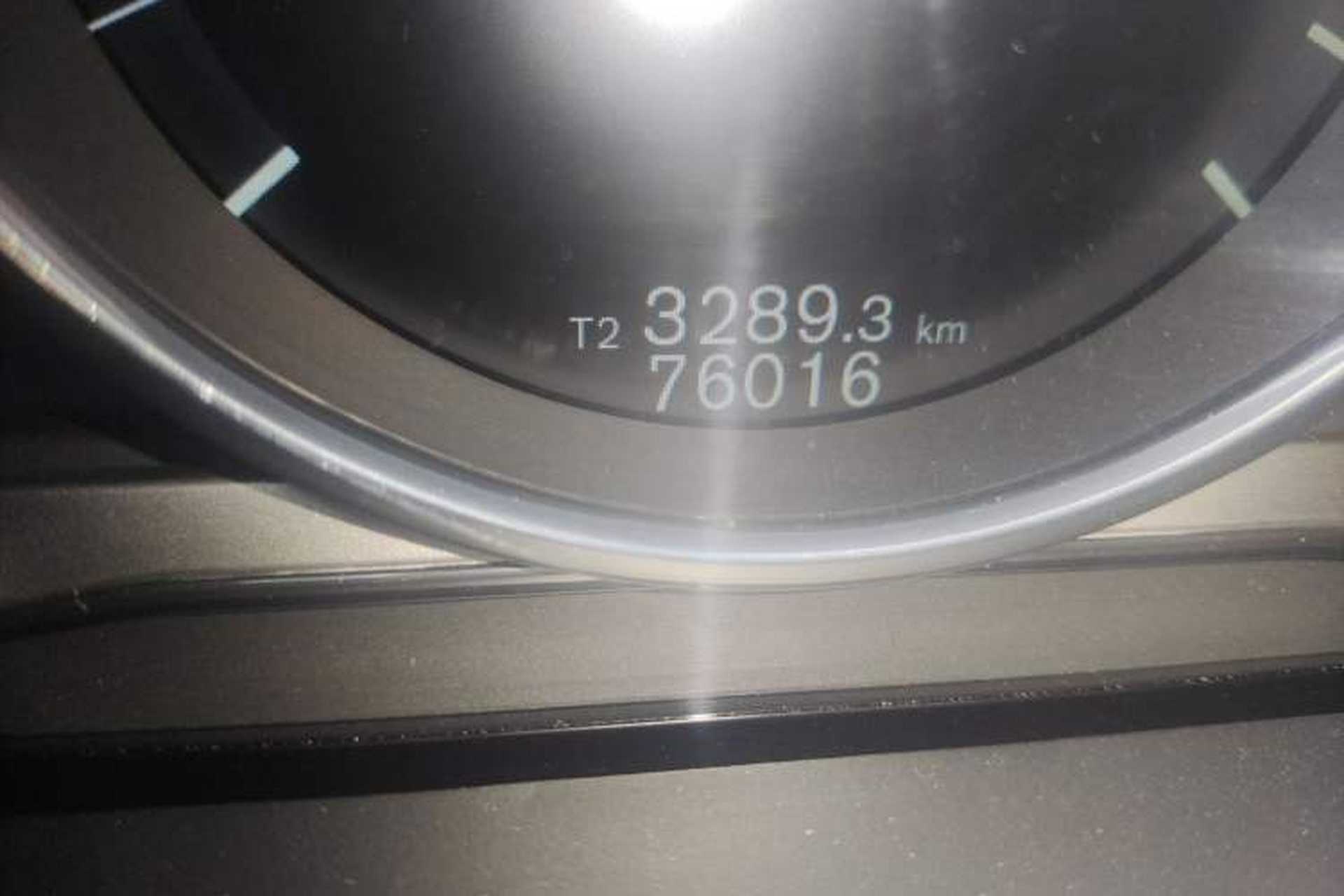 Used Volvo S60 2015 S60L T5 Intelligent Drive Edition Odometer Close Up