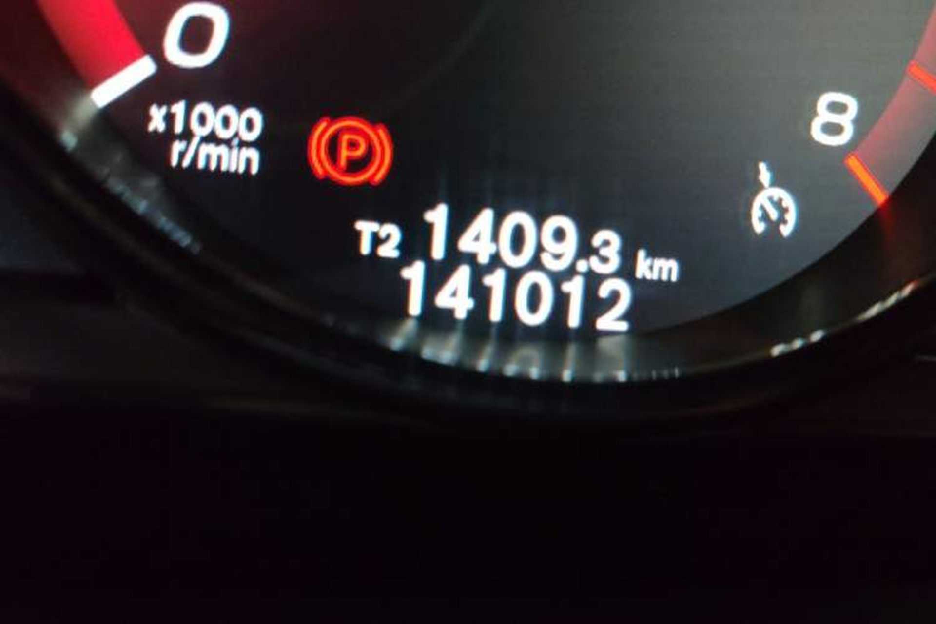 Used Volvo S60 2015 S60L T5 Intelligent Drive Edition Odometer Close Up