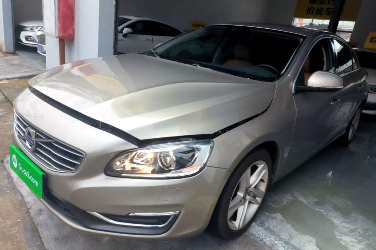 Used Volvo S60 2015 S60L T5 Intelligent Drive Edition Guazi used car, China used car export, Used car for sale, Used cars, Cheapest cars for sale