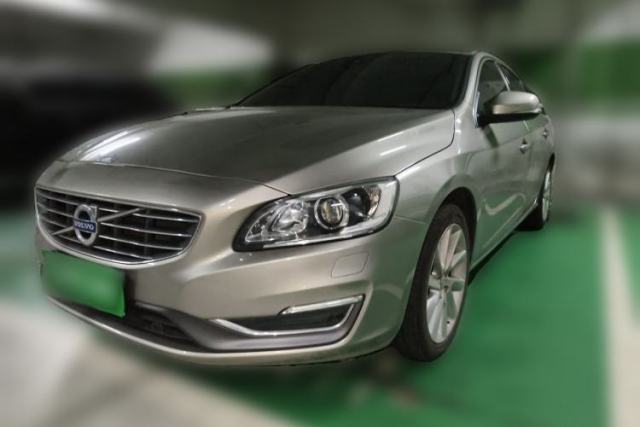 Used Volvo S60 2015 S60L 2.0T Zhiyuan Edition