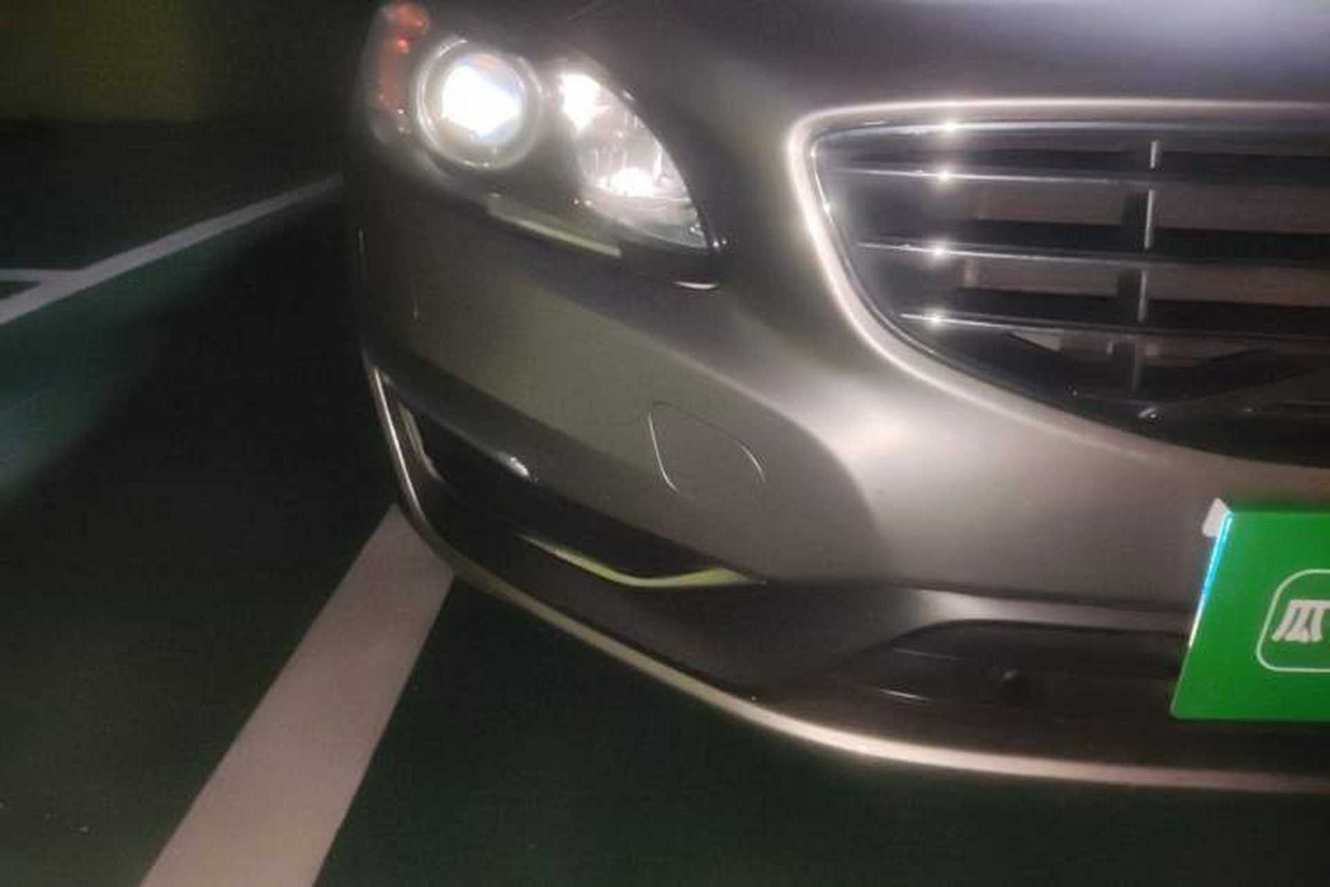 Used Volvo S60 2015 S60L T5 Intelligent Drive Edition Right Front Headlight