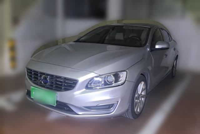 Used Volvo S60 2015 S60L 2.0T Zhiyuan Edition