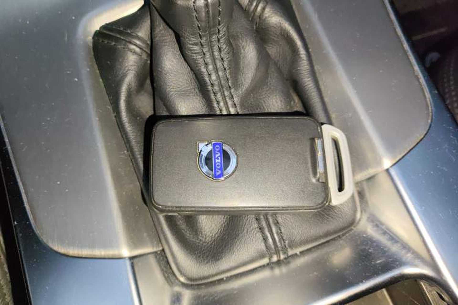 Used Volvo S60 2015 S60L 2.0T Zhiyuan Edition Vehicle Key