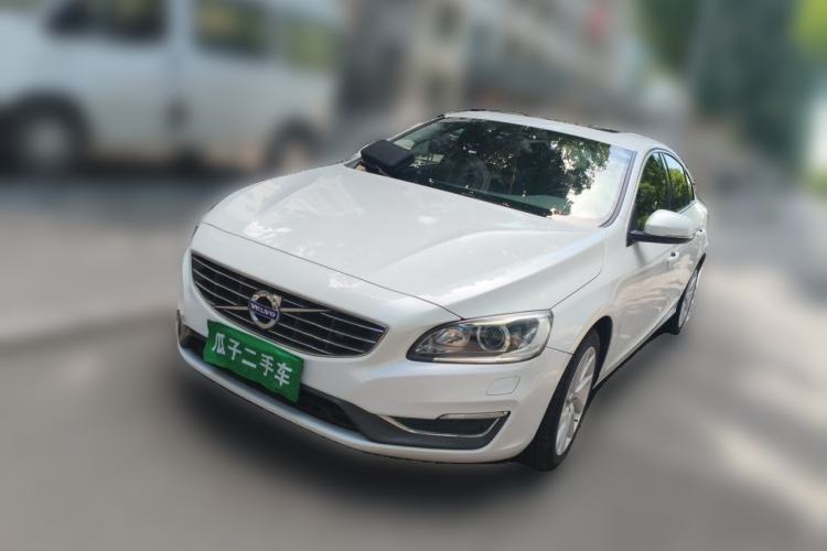Used Volvo S60 2015 S60L 2.0T Zhiyuan Edition Guazi used car, China used car export, Used car for sale, Used cars, Cheapest cars for sale