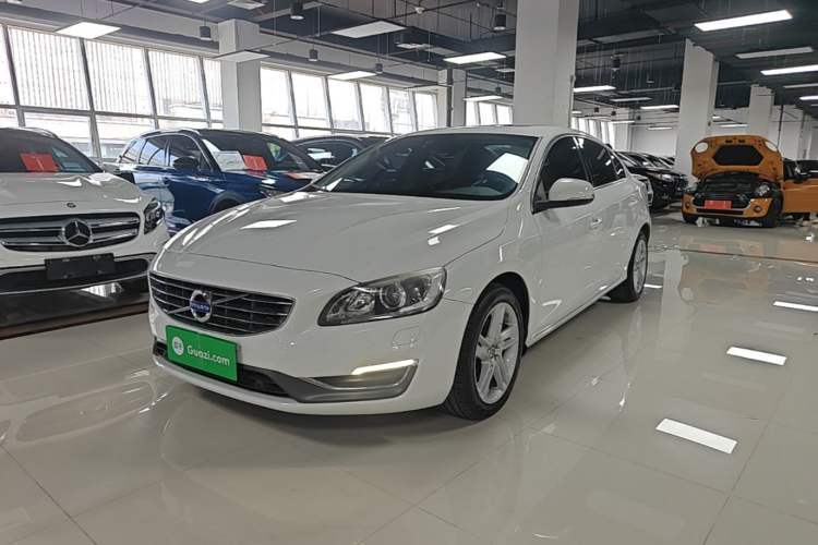 Used Volvo S60 2015 S60L T5 Intelligent Drive Edition Guazi used car, China used car export, Used car for sale, Used cars, Cheapest cars for sale