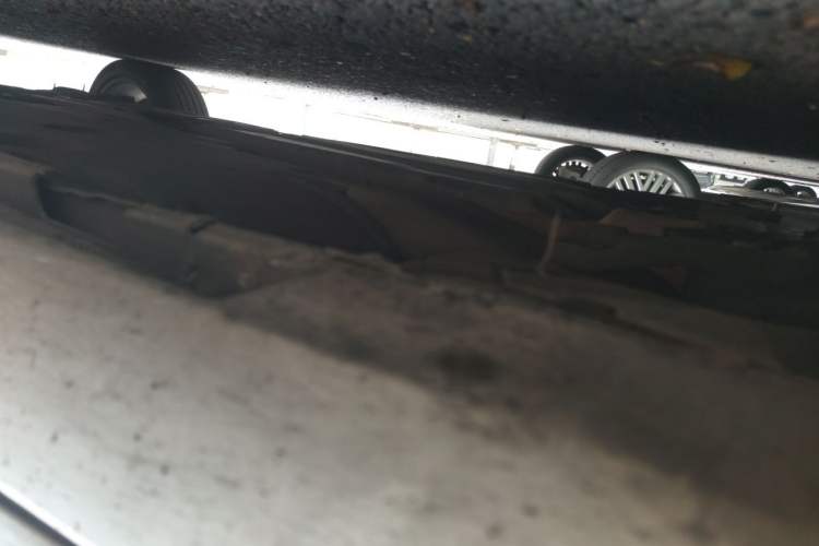 Used Volvo S60 2015 S60L 2.0T Zhiyuan Edition Chassis Front Left