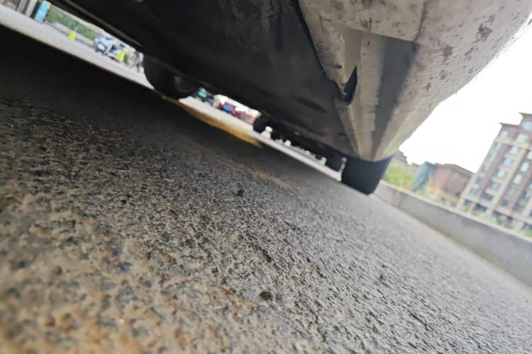 Used Volvo S60 2015 S60L 2.0T Zhiyuan Edition Chassis Front Left