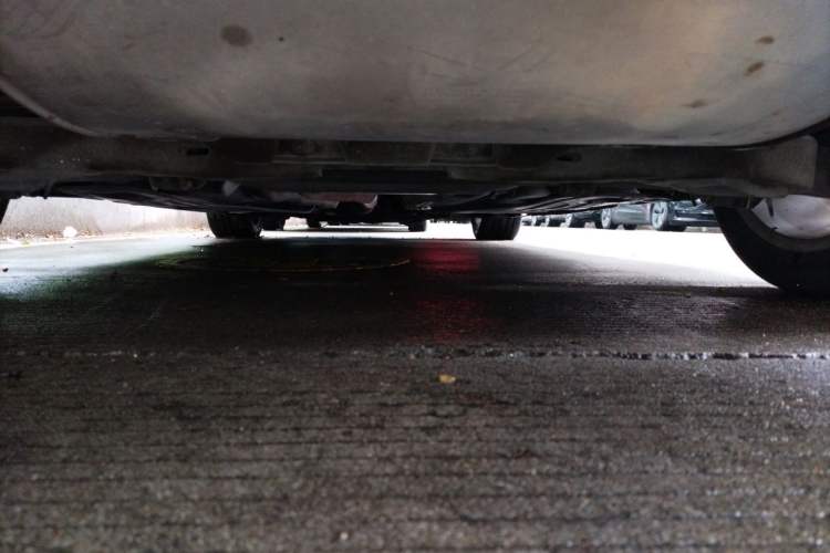 Used Volvo S60 2015 S60L 2.0T Zhiyuan Edition Chassis Front