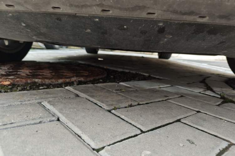 Used Volvo S60 2015 S60L 2.0T Zhiyuan Edition Chassis Front