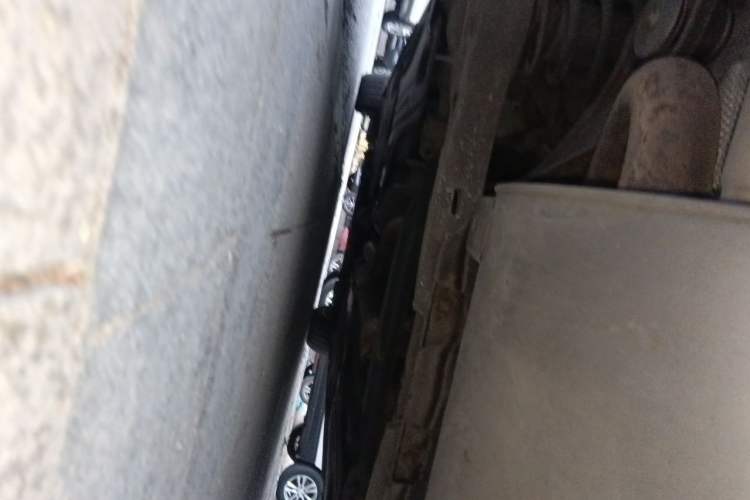 Used Volvo S60 2015 S60L 2.0T Zhiyuan Edition Chassis Rear