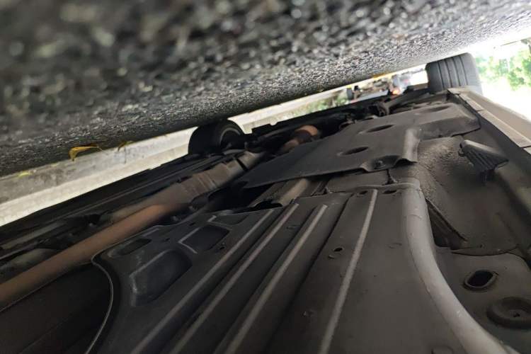 Used Volvo S60 2015 S60L 2.0T Zhiyuan Edition Chassis Rear Left