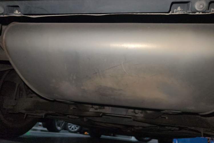 Used Volvo S60 2015 S60L 2.0T Zhiyuan Edition Chassis Rear
