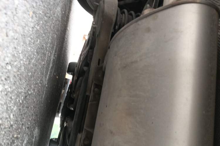 Used Volvo S60 2015 S60L 2.0T Zhiyuan Edition Chassis Rear