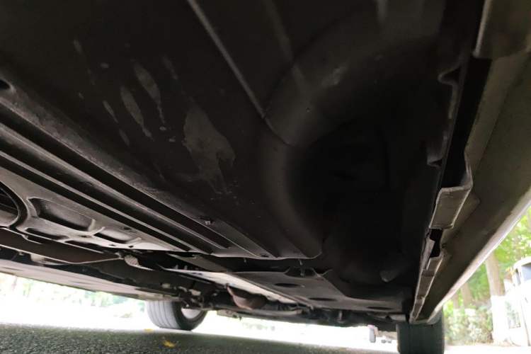 Used Volvo S60 2015 S60L 2.0T Zhiyuan Edition Chassis Rear Right