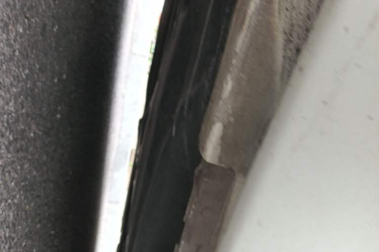 Used Volvo S60 2015 S60L 2.0T Zhiyuan Edition Chassis Rear Right