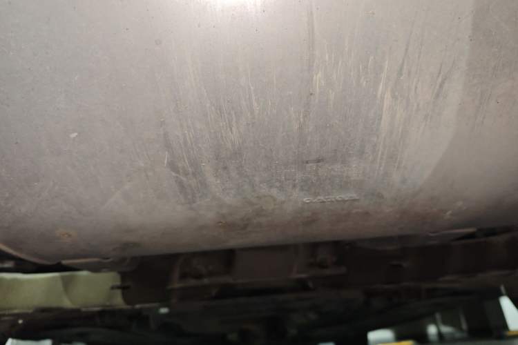 Used Volvo S60 2015 S60L 2.0T Zhiyuan Edition Chassis Rear