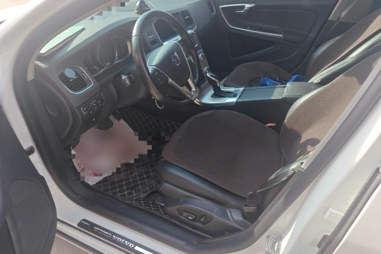 Used Volvo S60  Driver Seat