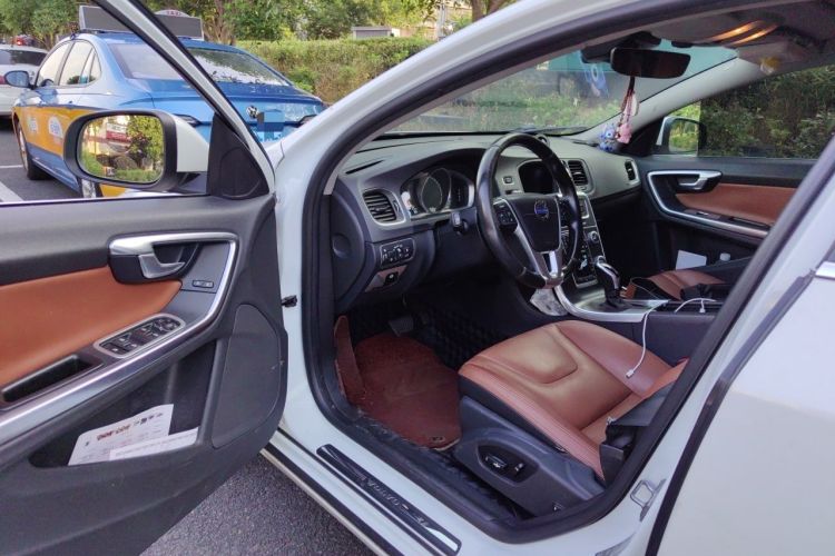 Used Volvo S60 2015 S60L T5 Intelligent Drive Edition Driver Seat