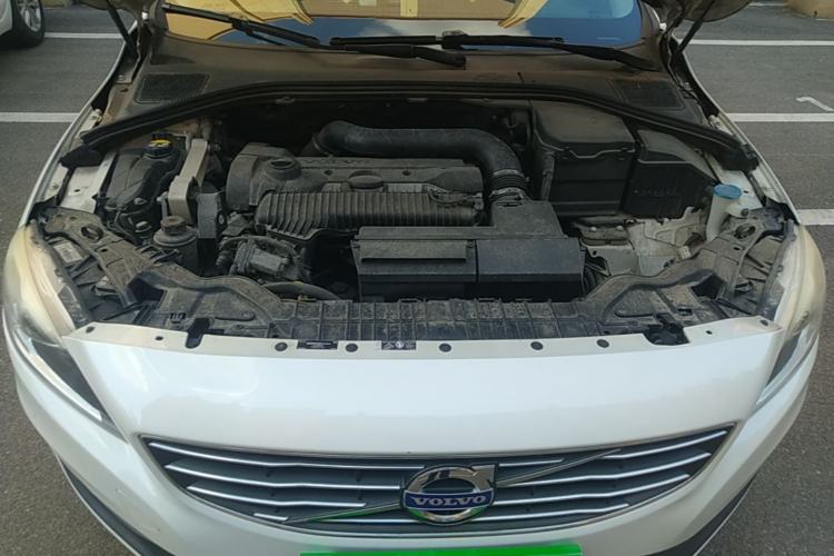 Used Volvo S60 2015 S60L T5 Intelligent Drive Edition Engine Bay