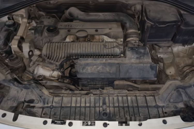 Used Volvo S60 2015 S60L T5 Intelligent Drive Edition Engine Bay