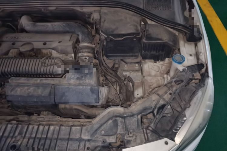 Used Volvo S60 2015 S60L T5 Intelligent Drive Edition Engine Bay Left