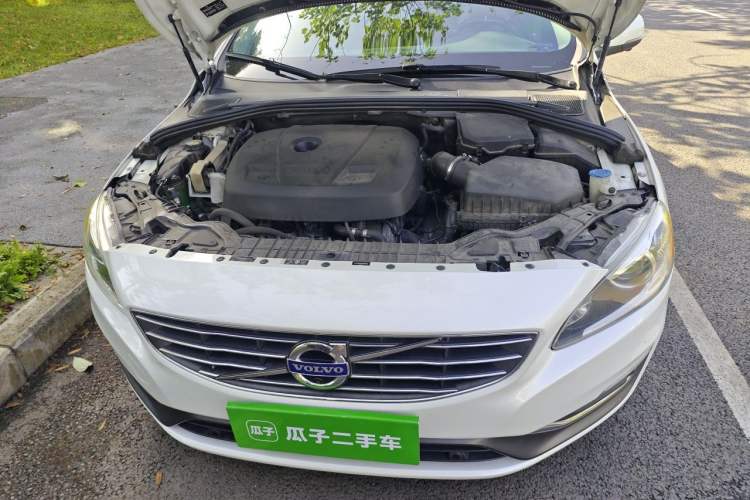 Used Volvo S60 2015 S60L T5 Intelligent Drive Edition Engine Bay