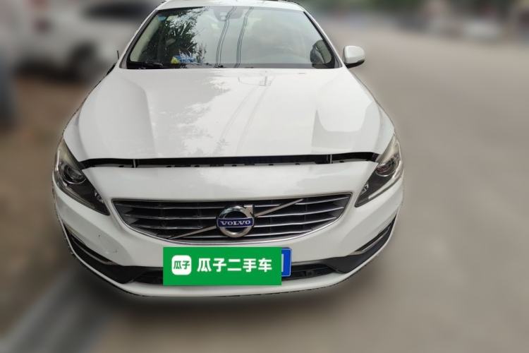 Used Volvo S60 2015 S60L 2.0T Zhiyuan Edition Front