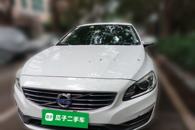 Used Volvo S60 2015 S60L 2.0T Zhiyuan Edition Front